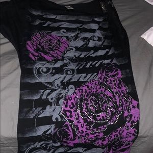 One shoulder T-shirt